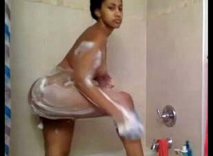 Girl nude in shower